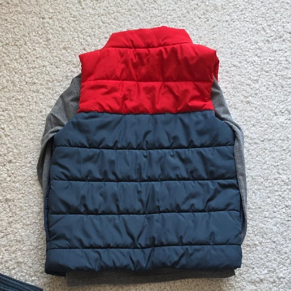 Puma Red Gray & Blue Kids' Outfit - Longsleeve T-shirt, Joggers and Vest - Picture 6 of 9